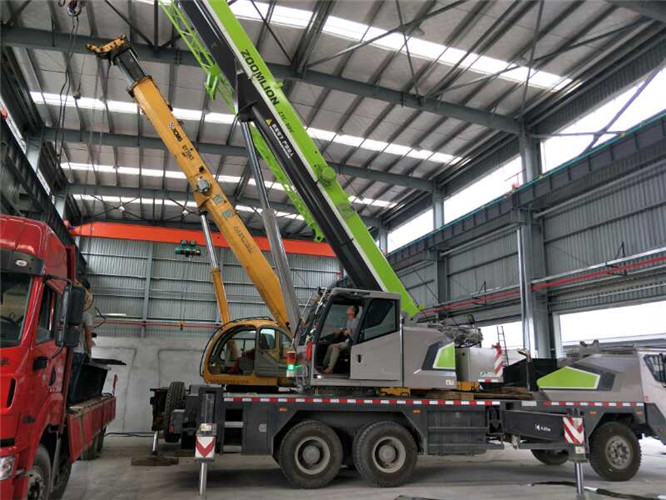 辽阳市高空车出租需要注意哪些安全事项？