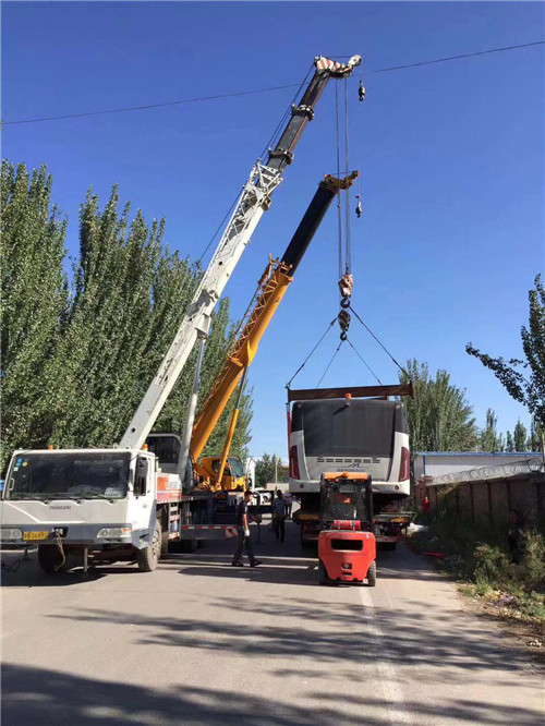 辽阳市港口集装箱搬运案例